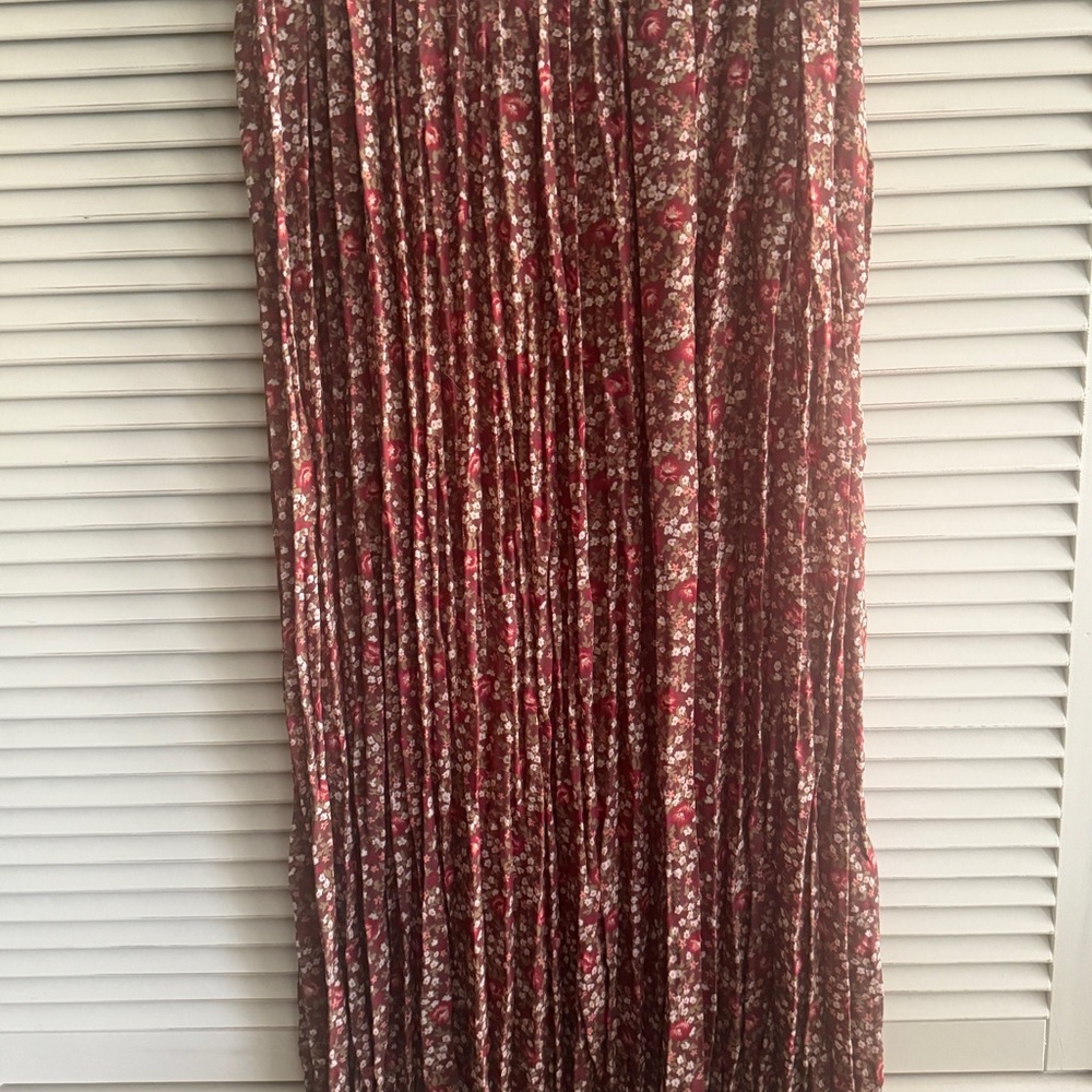 Moda Maroon Disty Floral Maxi Skirt